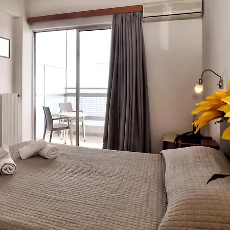 Siagas Beach 3* Agioi Theodoroi (Corinthia)