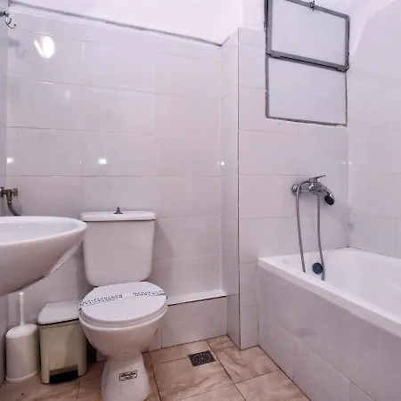 Siagas 3* Agioi Theodoroi (Corinthia)