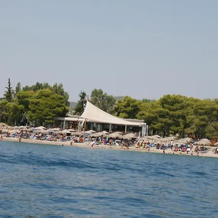 Siagas Beach 3* Agioi Theodoroi (Corinthia)