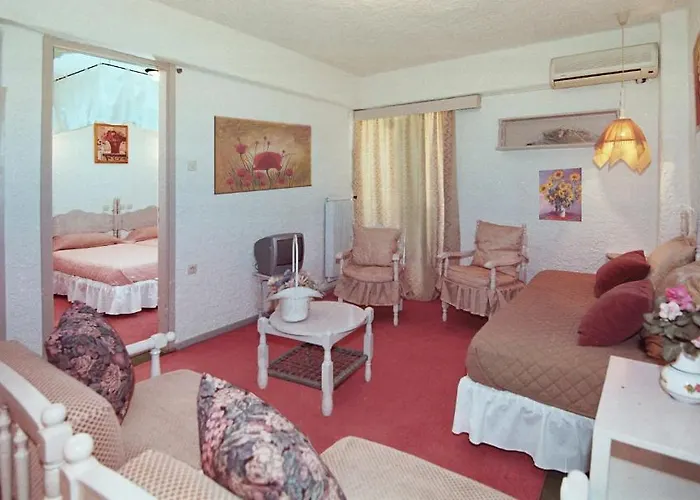 Siagas Agioi Theodoroi (Corinthia)