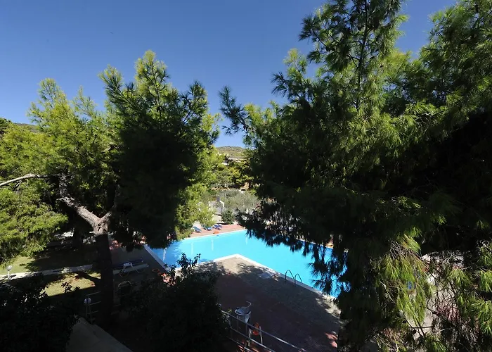 Siagas 3* Agioi Theodoroi (Corinthia)